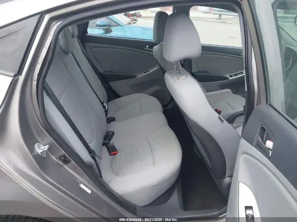 KMHCT4AE0HU390717 2017 HYUNDAI ACCENT - Image 8