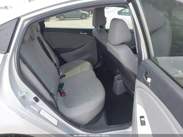 KMHCT4AE1GU011805 2016 HYUNDAI ACCENT - Image 8