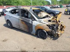 KMHCT4AE1GU027082 2016 HYUNDAI ACCENT