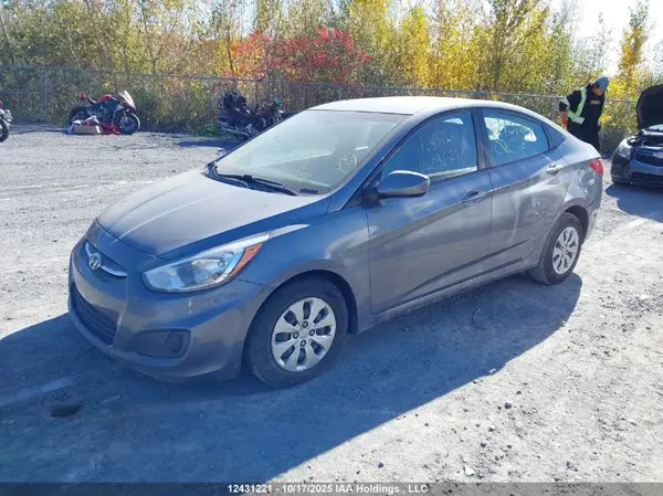 KMHCT4AE1GU036736 2016 HYUNDAI ACCENT - Image 2