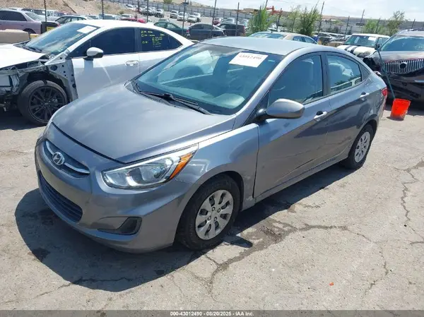 KMHCT4AE1GU038678 2016 HYUNDAI ACCENT - Image 2