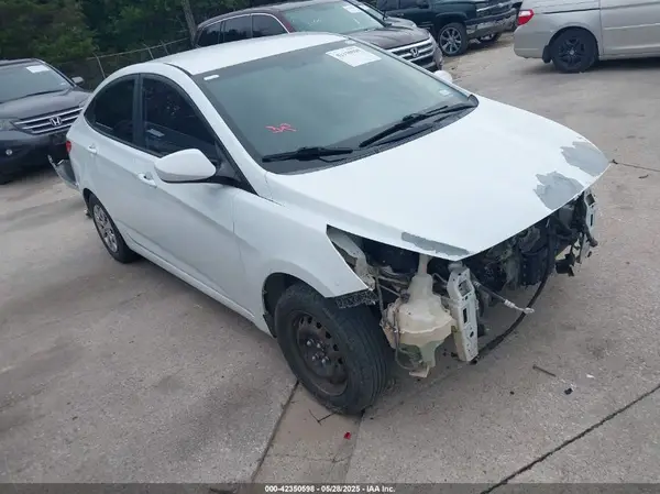 KMHCT4AE1GU044156 2016 HYUNDAI ACCENT - Image 1