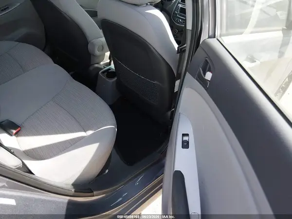KMHCT4AE1GU044304 2016 HYUNDAI ACCENT - Image 8