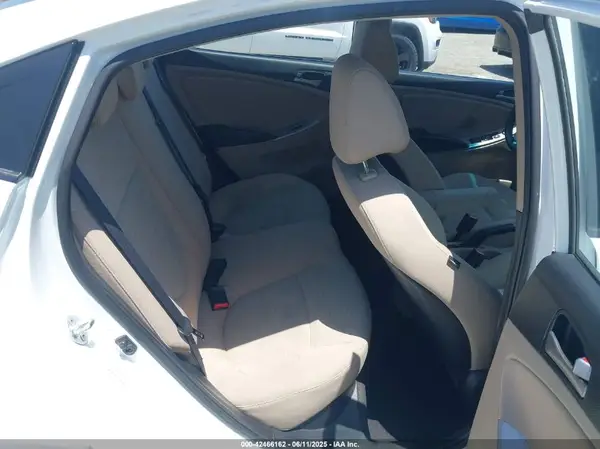 KMHCT4AE1GU054282 2016 HYUNDAI ACCENT - Image 8