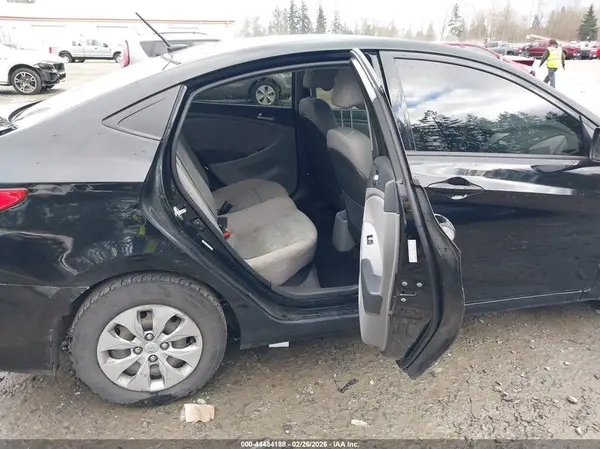 KMHCT4AE1GU054301 2016 HYUNDAI ACCENT - Image 8