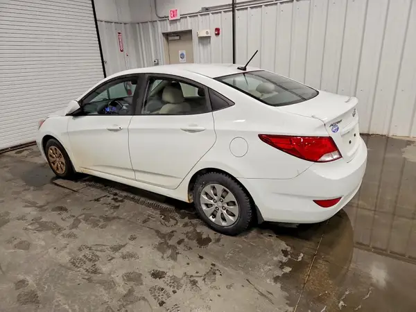 KMHCT4AE1GU064794 2016 HYUNDAI ACCENT - Image 2
