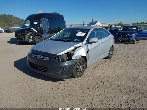 KMHCT4AE1GU077948 2016 HYUNDAI ACCENT - Image 2