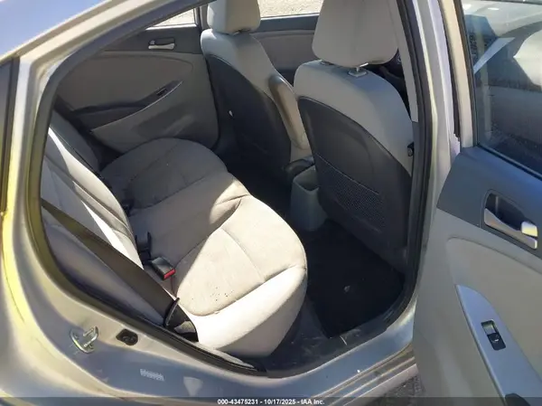 KMHCT4AE1GU077948 2016 HYUNDAI ACCENT - Image 8