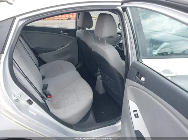 KMHCT4AE1GU090523 2016 HYUNDAI ACCENT - Image 8