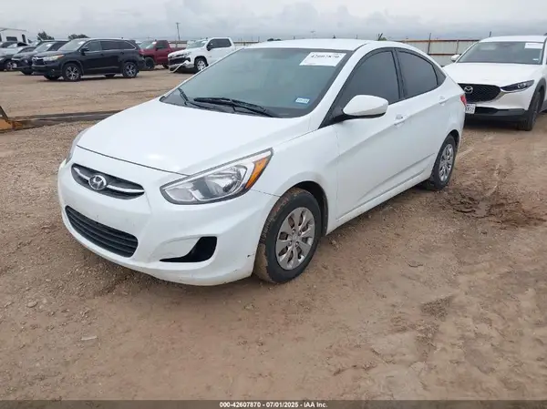 KMHCT4AE1GU092451 2016 HYUNDAI ACCENT - Image 2