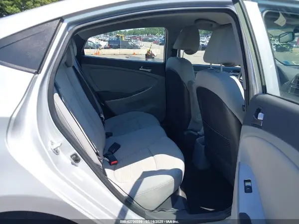 KMHCT4AE1GU122239 2016 HYUNDAI ACCENT - Image 8