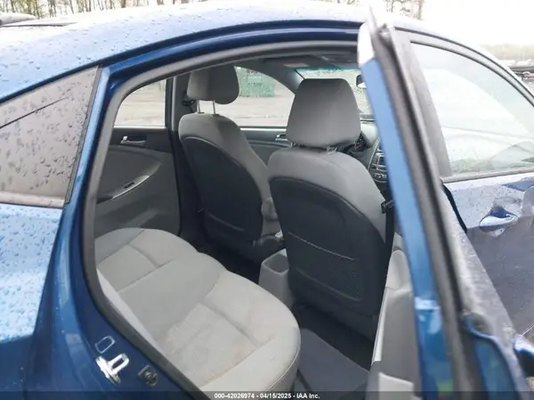 KMHCT4AE1GU122712 2016 HYUNDAI ACCENT - Image 8
