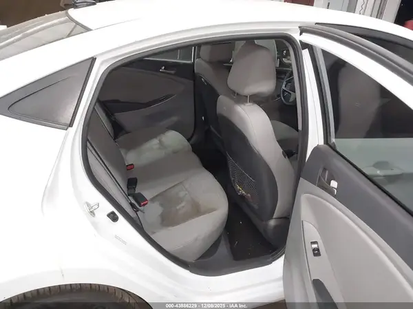 KMHCT4AE1GU123245 2016 HYUNDAI ACCENT - Image 8