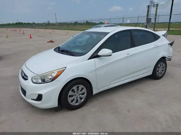 KMHCT4AE1GU133578 2016 HYUNDAI ACCENT - Image 2