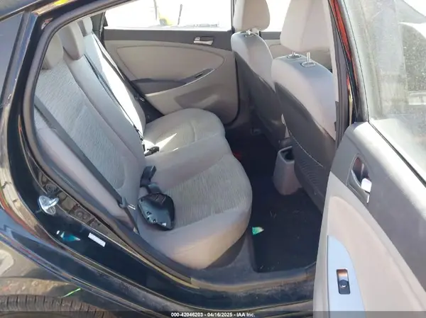 KMHCT4AE1GU134696 2016 HYUNDAI ACCENT - Image 8