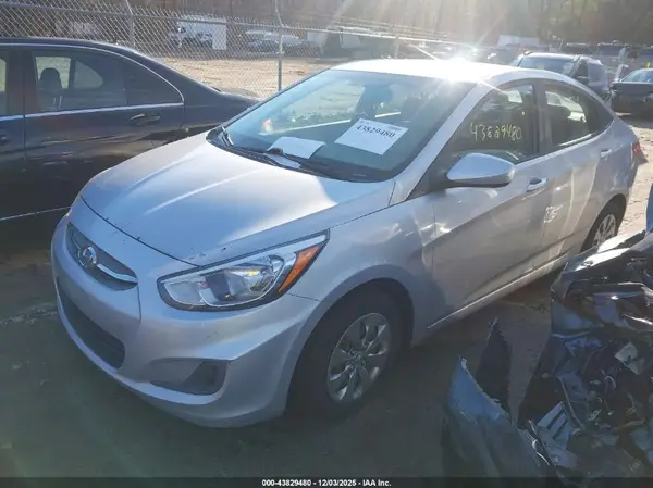 KMHCT4AE1GU139574 2016 HYUNDAI ACCENT - Image 2