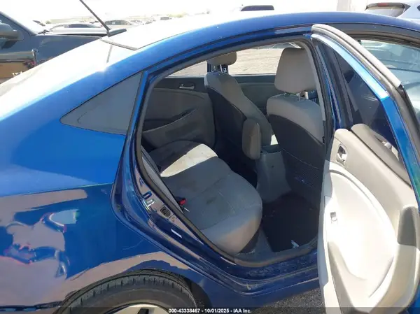 KMHCT4AE1GU165379 2016 HYUNDAI ACCENT - Image 8