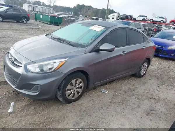 KMHCT4AE1GU957175 2016 HYUNDAI ACCENT - Image 2