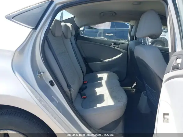 KMHCT4AE1GU965566 2016 HYUNDAI ACCENT - Image 8