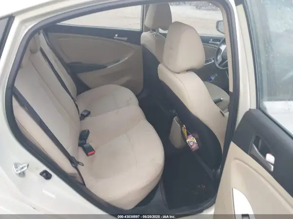 KMHCT4AE1GU970024 2016 HYUNDAI ACCENT - Image 8