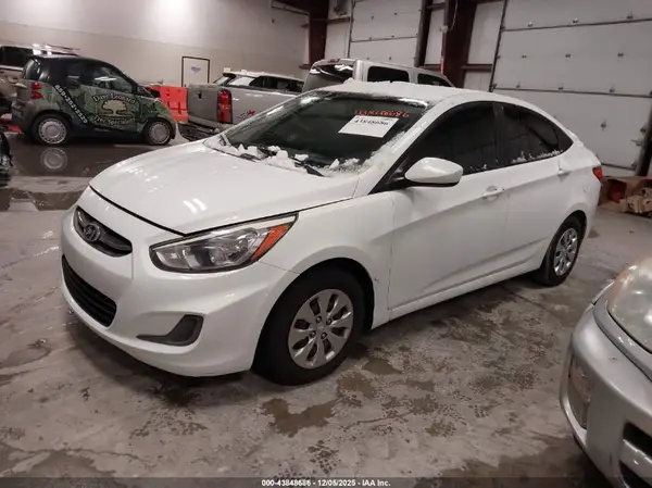 KMHCT4AE1GU970234 2016 HYUNDAI ACCENT - Image 2