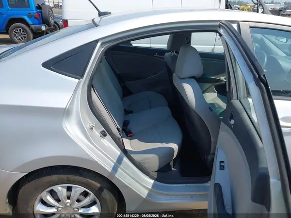 KMHCT4AE1GU981251 2016 HYUNDAI ACCENT - Image 8