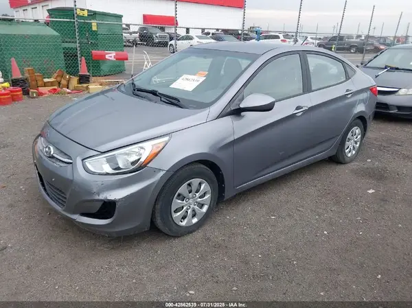 KMHCT4AE1HU182281 2017 HYUNDAI ACCENT - Image 2