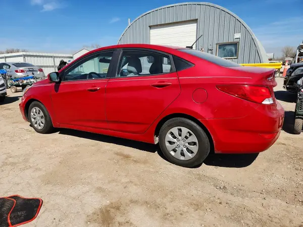 KMHCT4AE1HU182538 2017 HYUNDAI ACCENT - Image 2