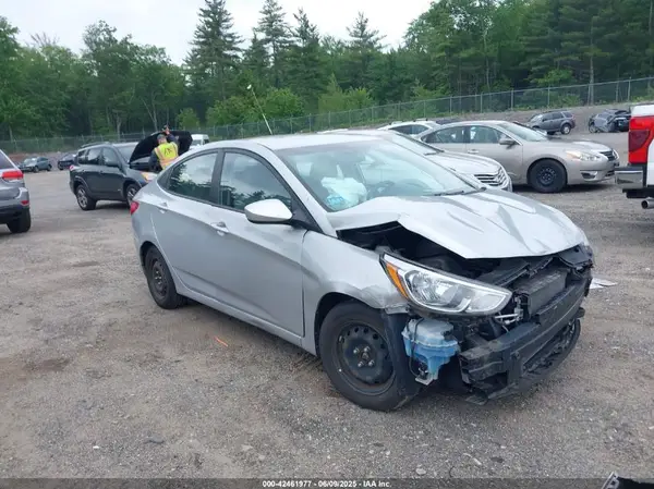 KMHCT4AE1HU196374 2017 HYUNDAI ACCENT - Image 1