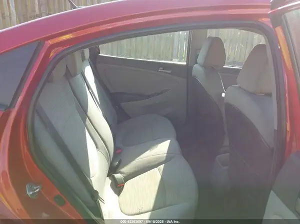 KMHCT4AE1HU213934 2017 HYUNDAI ACCENT - Image 8