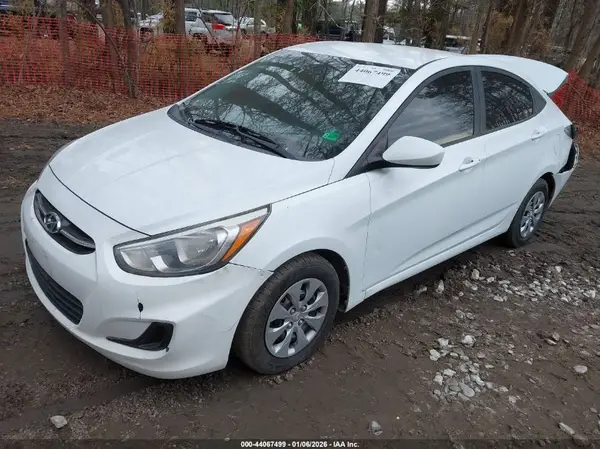 KMHCT4AE1HU221354 2017 HYUNDAI ACCENT - Image 2