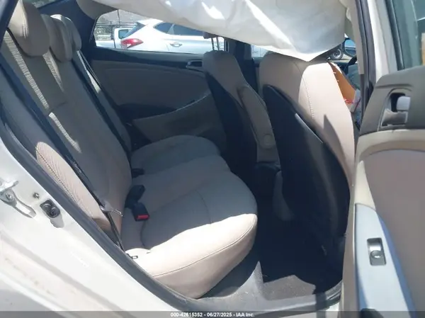 KMHCT4AE1HU237327 2017 HYUNDAI ACCENT - Image 8