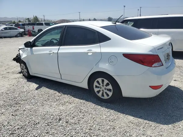 KMHCT4AE1HU240390 2017 HYUNDAI ACCENT - Image 2