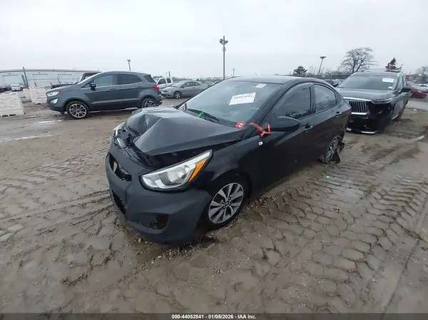 KMHCT4AE1HU255682 2017 HYUNDAI ACCENT - Image 2