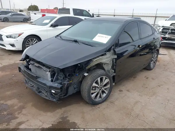 KMHCT4AE1HU283921 2017 HYUNDAI ACCENT - Image 2
