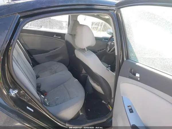 KMHCT4AE1HU289895 2017 HYUNDAI ACCENT - Image 8