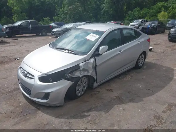 KMHCT4AE1HU297642 2017 HYUNDAI ACCENT - Image 2