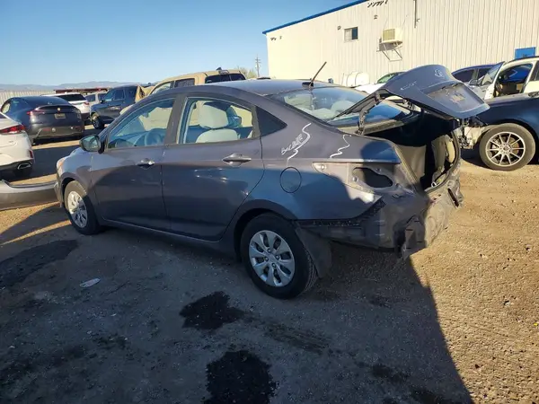KMHCT4AE1HU299746 2017 HYUNDAI ACCENT - Image 2