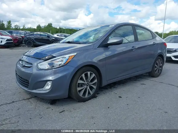 KMHCT4AE1HU304458 2017 HYUNDAI ACCENT - Image 2
