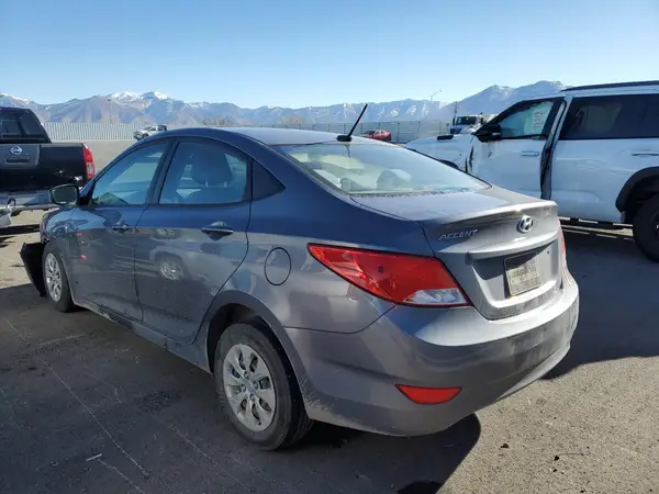 KMHCT4AE1HU313063 2017 HYUNDAI ACCENT - Image 2