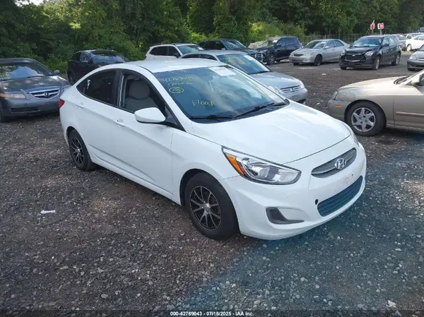 KMHCT4AE1HU319493 2017 HYUNDAI ACCENT - Image 1