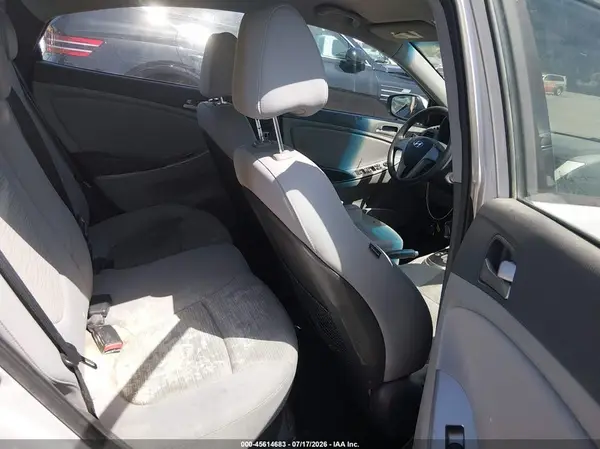KMHCT4AE1HU323379 2017 HYUNDAI ACCENT - Image 8