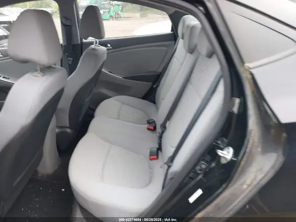 KMHCT4AE1HU328517 2017 HYUNDAI ACCENT - Image 8
