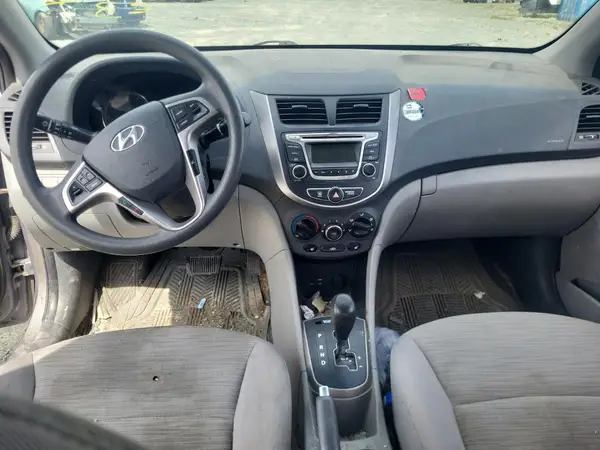 KMHCT4AE1HU329134 2017 HYUNDAI ACCENT - Image 8