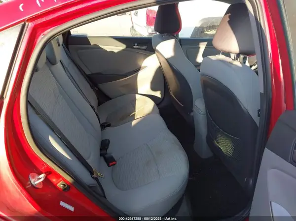 KMHCT4AE1HU347407 2017 HYUNDAI ACCENT - Image 8