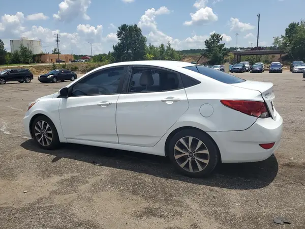 KMHCT4AE1HU351537 2017 HYUNDAI ACCENT - Image 2