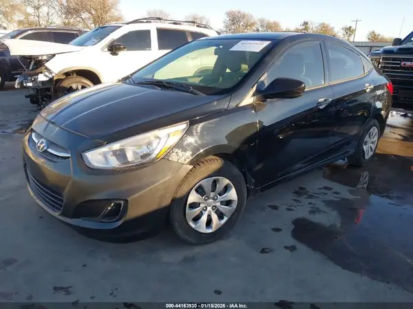 KMHCT4AE1HU353059 2017 HYUNDAI ACCENT - Image 2