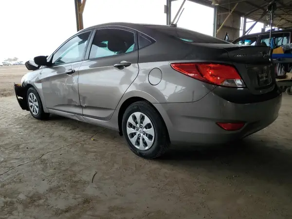 KMHCT4AE1HU359296 2017 HYUNDAI ACCENT - Image 2