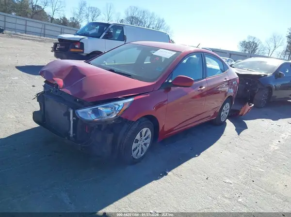 KMHCT4AE1HU365017 2017 HYUNDAI ACCENT - Image 2