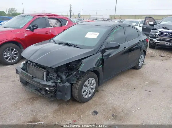 KMHCT4AE1HU374039 2017 HYUNDAI ACCENT - Image 2